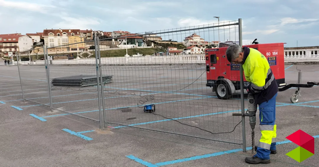 Comienzan las obras para la creación de un nuevo paseo marítimo con zonas ajardinadas y accesos renovados a la playa de Comillas