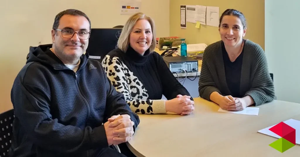 Noticias Comillas Comillas renueva su compromiso con el turismo cultural renovando para el próximo año la ruta literaria ‘Puerto Escondido’