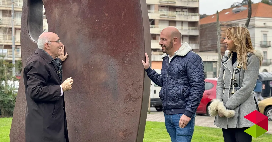 Laredo acoge la exposición Esculturas Monumentales de Juan Méjica en la Alameda Miramar
