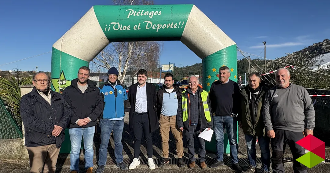39 participantes disputaron la XIII edición del Rallye Clásicos Solidarios de Piélagos con salida y llegada en la bolera cubierta de Arce
