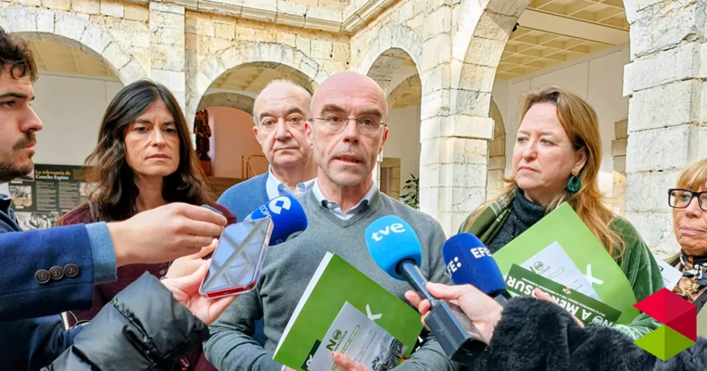 Noticias Cantabria Buxadé denuncia en Cantabria la situación de ganaderos y agricultores: dejadez en el pago autonómico de las compensaciones y la elevada burocratización