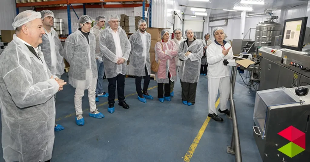 Noticias Cantabria Economía destina 50.000 euros de Fondos Europeos a la implantación de nuevas tecnologías en la empresa La Ermita Cantabria