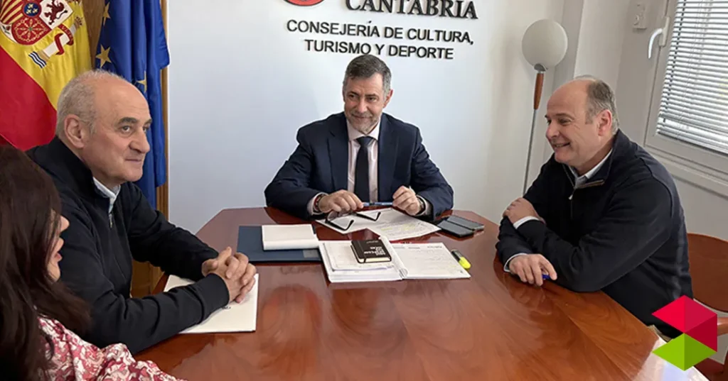 Noticias Cantabria Martínez Abad reitera la voluntad del Gobierno en seguir colaborando con los proyectos solicitados por los municipios "a pesar del bloqueo presupuestario"