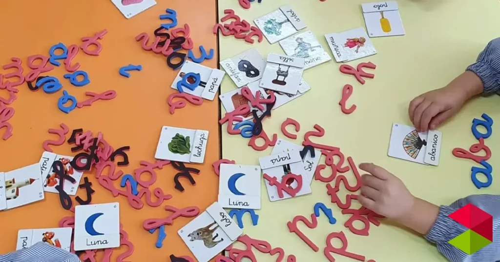 Noticias Torrelavega Abierto el plazo de solicitud de ayudas para la compra de libros y material escolar para el curso 2025-2026