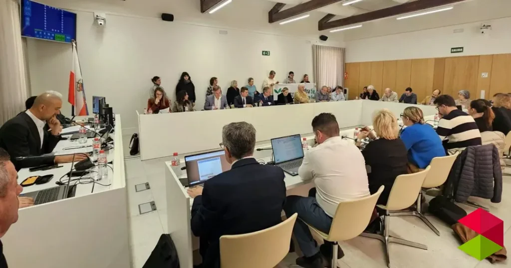 Noticias Torrelavega Las mociones centran el debate del Pleno celebrado hoy en Torrelavega
