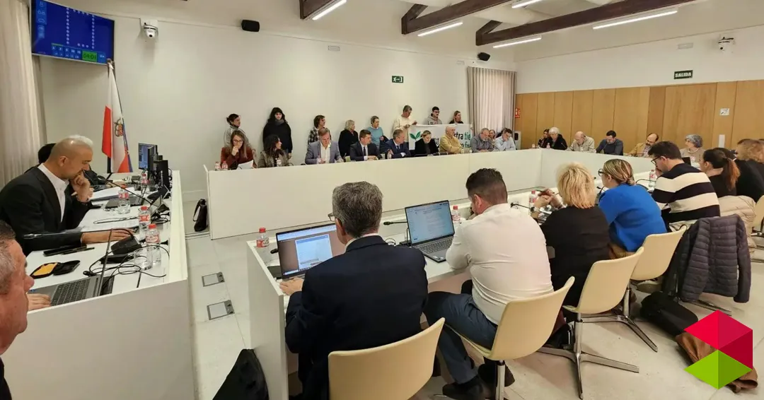 Las mociones centran el debate del Pleno celebrado hoy en Torrelavega
