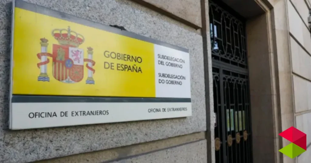Noticias Cantabria CSIF Cantabria alerta del riesgo de colapso ante la regularización masiva de inmigrantes