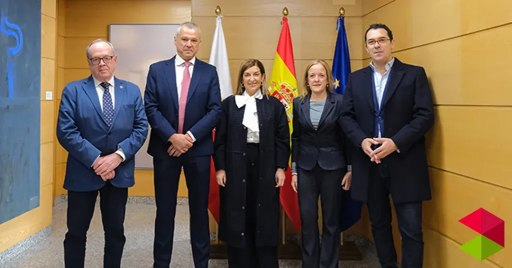 Noticias Cantabria El Gobierno y la Federación de Municipios de Cantabria trabajarán conjuntamente para elaborar un catálogo de puntos de intervención en instalaciones obsoletas de Telefónica