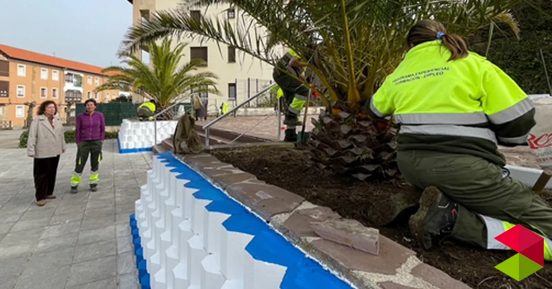 El programa de empleo ‘Desarrollo paisajístico de Comillas’ mejora las zonas verdes del municipio