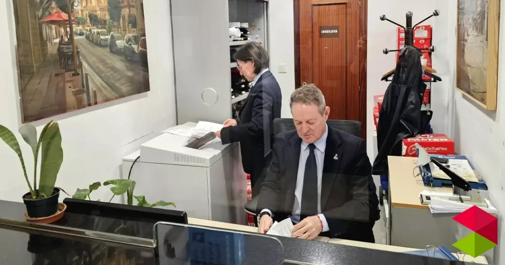 Noticias Torrelavega Abierto el plazo para participar en el proceso selectivo de cuatro plazas de conserje en el Ayuntamiento de Torrelavega