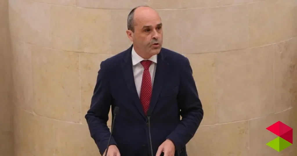 Noticias Cantabria El PP acusa a VOX y PSOE de "volver a hacer pinza en su propósito de boicotear el cambio en Cantabria"