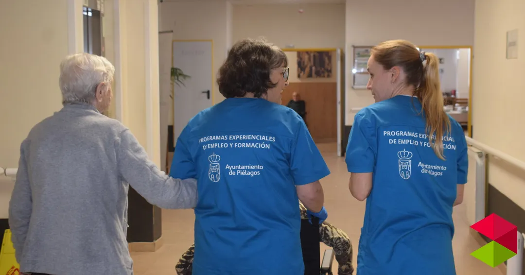 Alumnas del Programa experiencial de empleo y formación ‘La Vidriera’ ponen en práctica los conocimientos adquiridos en el aula en 4 residencias de mayores