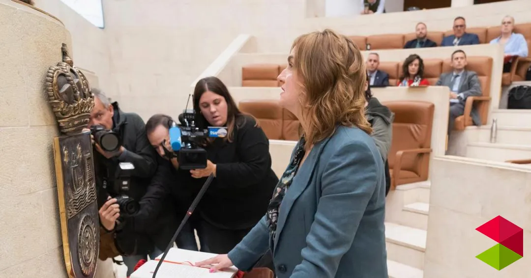 Ana Obregón toma posesión como diputada del PRC