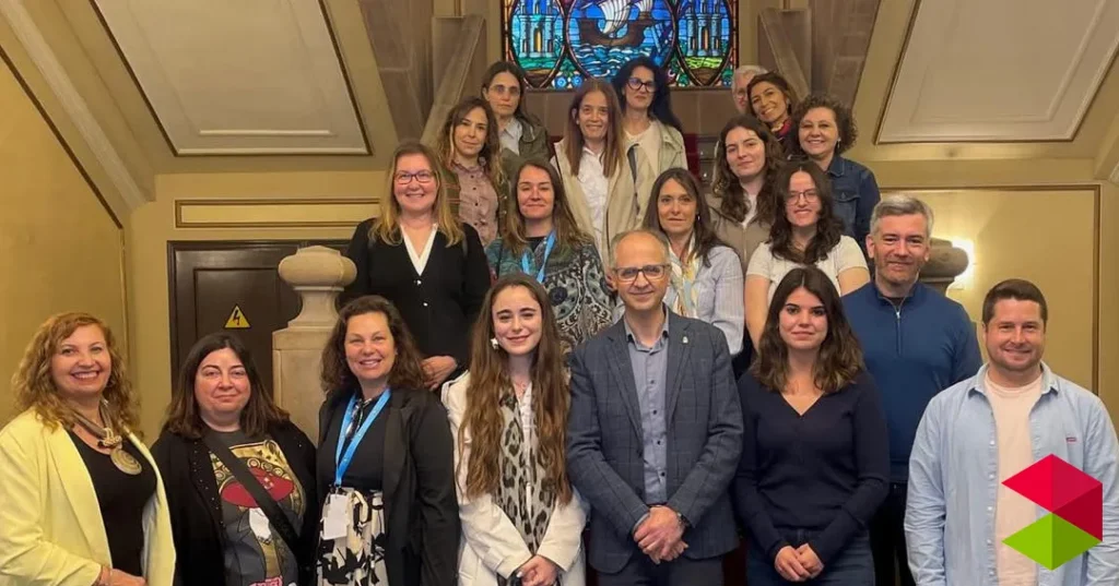 Noticias Suances Suances comparte en Avilés la experiencia municipal en políticas de infancia dentro del proyecto “Spreading Seeds: sembrando semillas, compartiendo futuro”